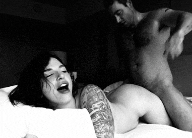 Guy films girlfriend sucking roommates cock Gruppsex